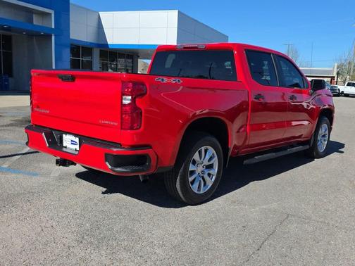 2025 Chevrolet Silverado 1500 Custom