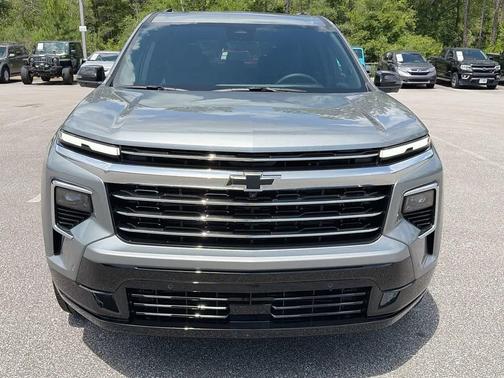 Sterling Gray Metallic 2026 Chevrolet Traverse High Country