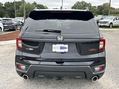 2023 Honda Passport AWD TrailSport
