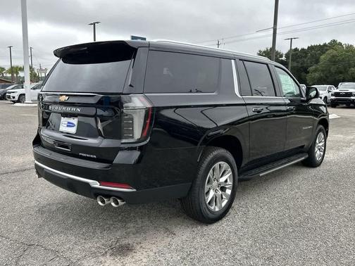 2025 Chevrolet Suburban Premier