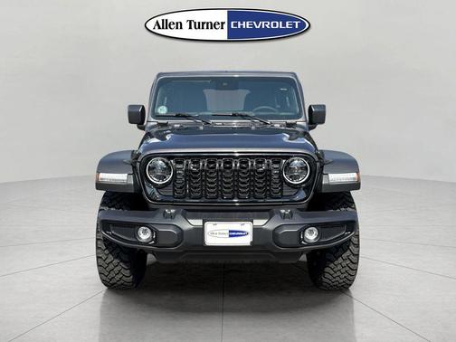 Granite Crystal Metallic Clearcoat 2025 Jeep Wrangler Willys