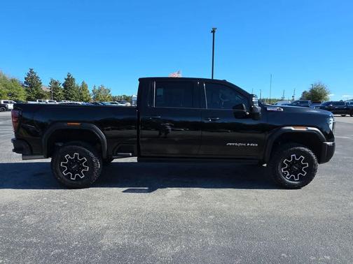 2025 GMC Sierra 2500 AT4X