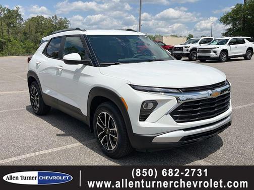 Summit White 2026 Chevrolet Trailblazer LT