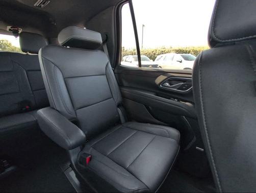 2023 Chevrolet Tahoe 4WD Z71