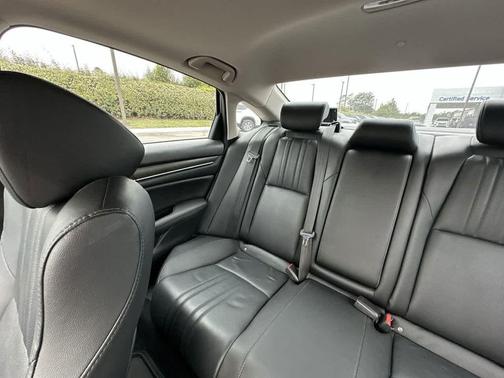 2020 Honda Accord Touring 2.0T