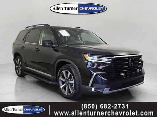 2023 Honda Pilot AWD Elite