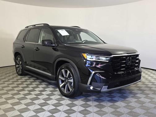 2023 Honda Pilot AWD Elite