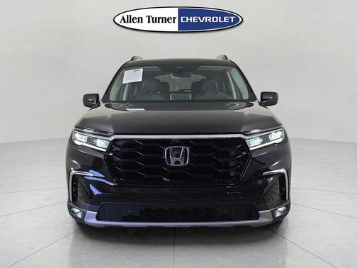 2023 Honda Pilot AWD Elite