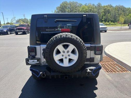 Billet Silver Metallic Clearcoat 2017 Jeep Wrangler Unlimited Sport
