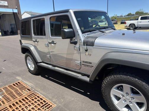 Billet Silver Metallic Clearcoat 2017 Jeep Wrangler Unlimited Sport
