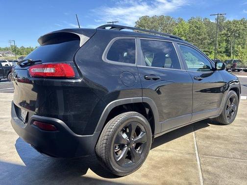 Diamond Black 2017 Jeep Cherokee High Altitude