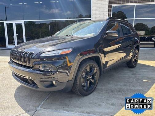 Diamond Black 2017 Jeep Cherokee High Altitude