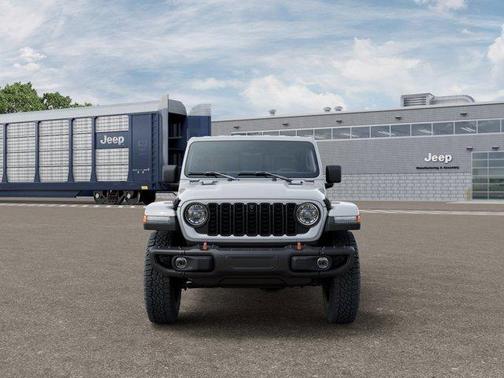 Bright White Clearcoat 2026 Jeep Gladiator Rubicon