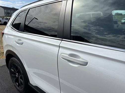 Platinum White Pearl 2023 Honda CR-V Hybrid Sport