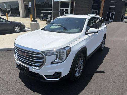 Summit White 2024 GMC Terrain SLT
