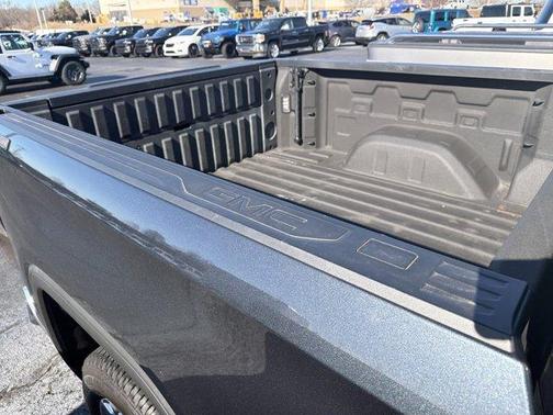 2022 GMC Sierra 1500 Limited SLT