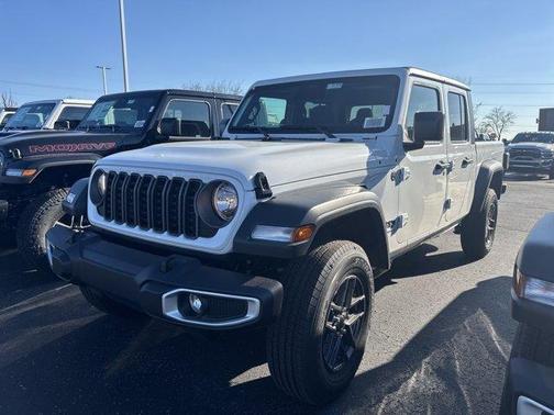 2026 Jeep Gladiator Sport