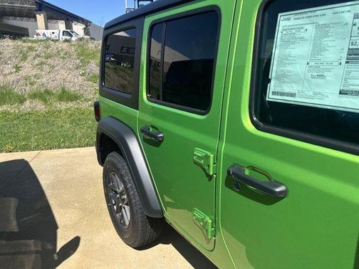 2025 Jeep Wrangler Sport