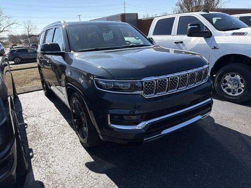 2023 Jeep Grand Wagoneer Base