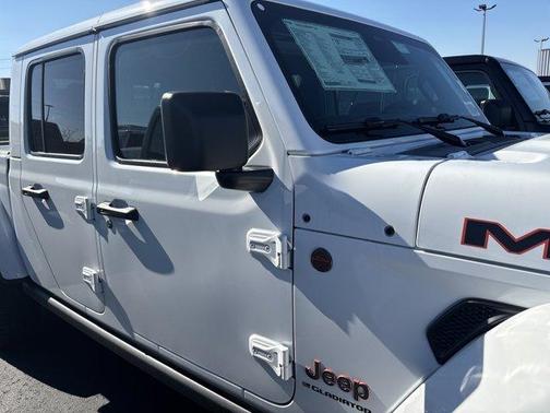 2026 Jeep Gladiator Mojave