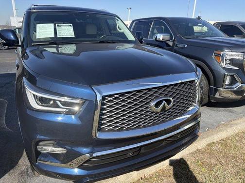 2023 INFINITI QX80 Luxe