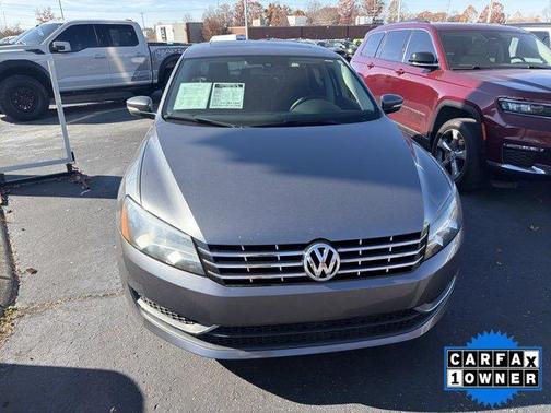 2014 Volkswagen Passat 2.0L TDI DSG SE w/Sunroof