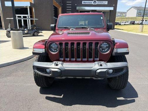 Snazzberry Pearlcoat 2021 Jeep Gladiator Mojave