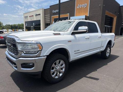 Bright White Clearcoat 2020 RAM 2500 Limited