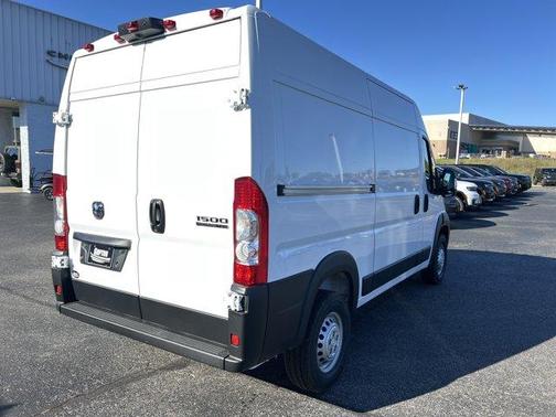 Bright White Clearcoat 2026 RAM ProMaster 1500 Base