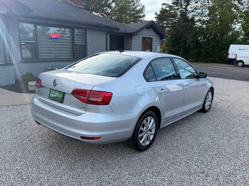Reflex Silver Metallic 2015 Volkswagen Jetta 1.8T SE