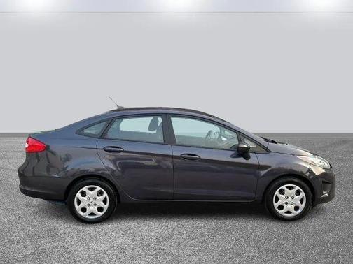 2012 Ford Fiesta SE