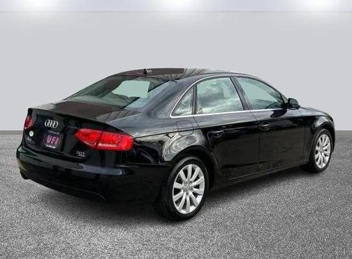 2010 Audi A4 2.0T Premium Plus quattro