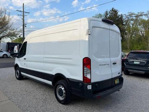 Oxford White 2019 Ford Transit-250 Base