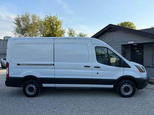 Oxford White 2019 Ford Transit-250 Base