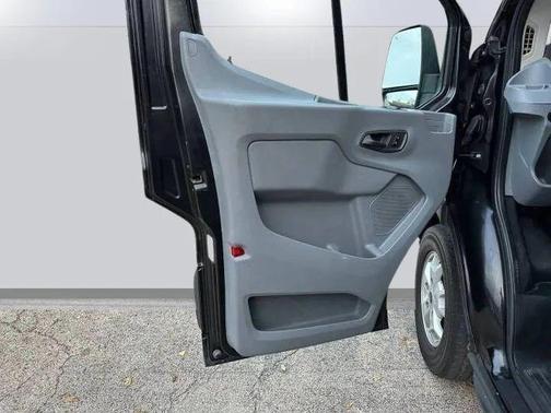 2015 Ford Transit-250 Base