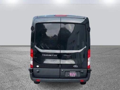 2015 Ford Transit-250 Base