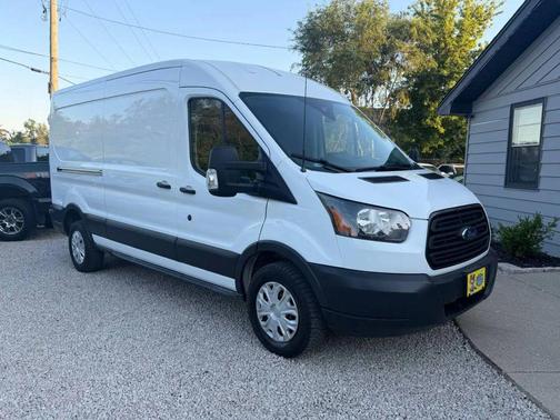 Oxford White 2018 Ford Transit-250 Base