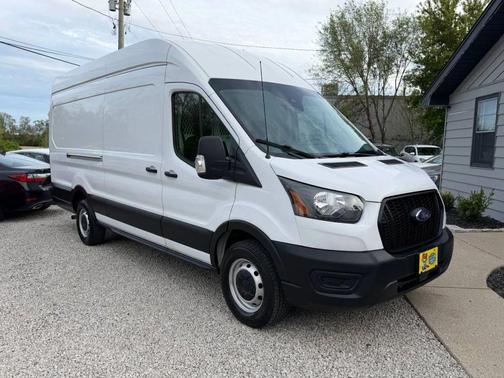 Oxford White 2023 Ford Transit-250 Base
