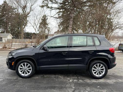 2017 Volkswagen Tiguan 2.0T S 4MOTION