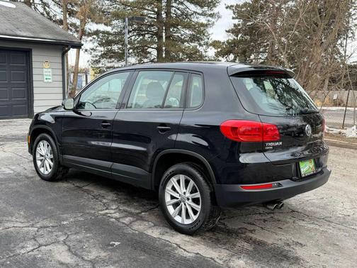 2017 Volkswagen Tiguan 2.0T S 4MOTION