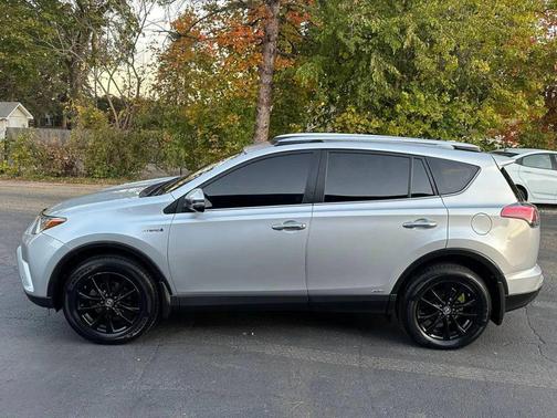 2016 Toyota RAV4 Hybrid Limited