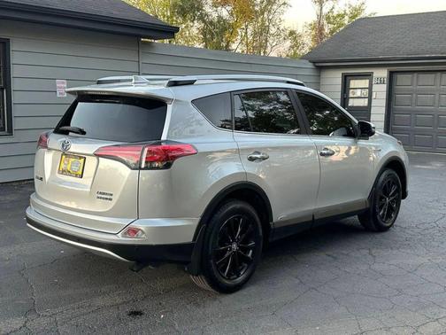 2016 Toyota RAV4 Hybrid Limited