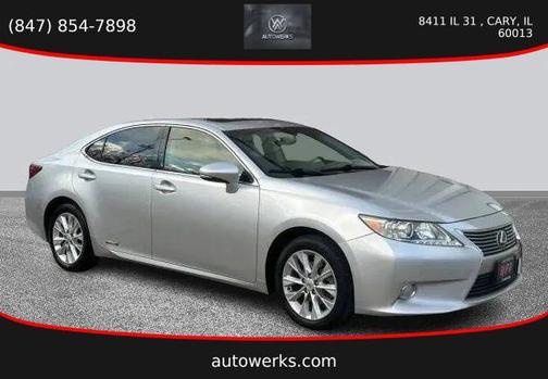 2015 Lexus ES 300h Base