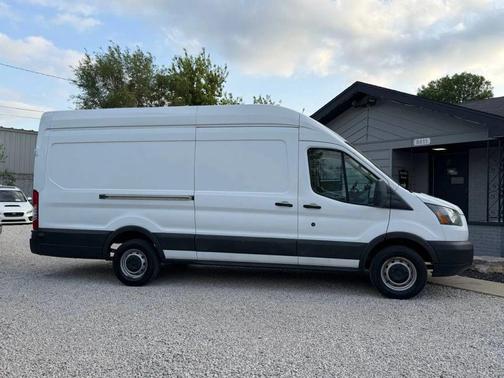 Oxford White 2015 Ford Transit-250 Base