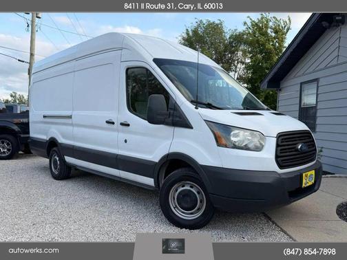 Oxford White 2015 Ford Transit-250 Base