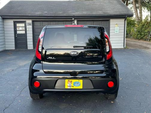 2018 Kia Soul Base