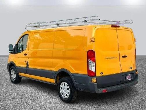 2017 Ford Transit-250 Base