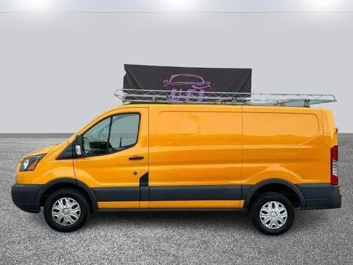 2017 Ford Transit-250 Base