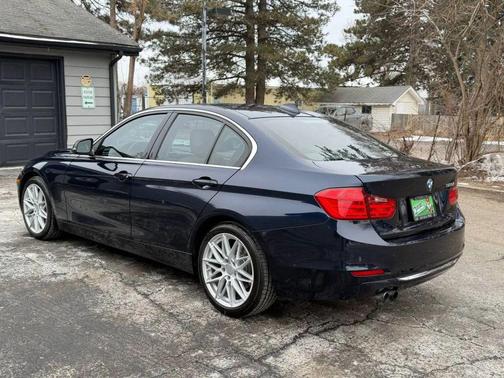 2012 BMW 328 328i Sedan 4D