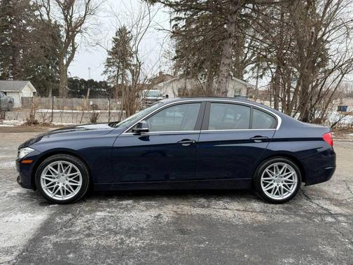 2012 BMW 328 328i Sedan 4D